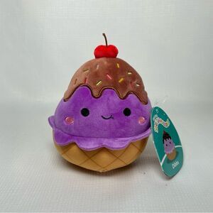 NWT Squishmallows DIBBS Sundae Cherry Ice Cream Toy Plush 5"